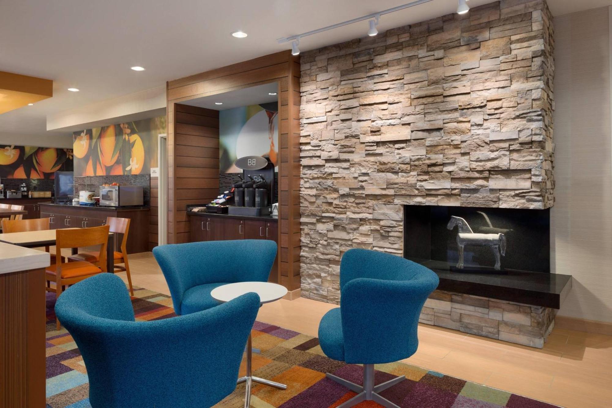 Fairfield Inn & Suites Youngstown Boardman Poland Exterior foto