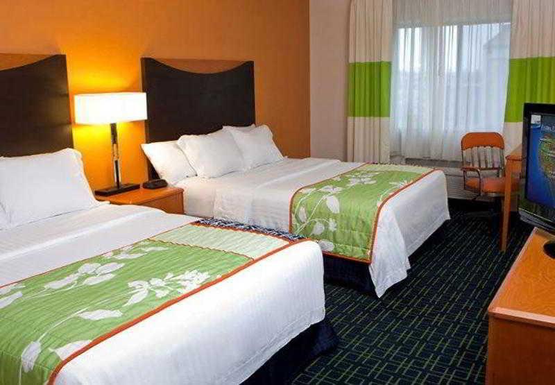 Fairfield Inn & Suites Youngstown Boardman Poland Zimmer foto