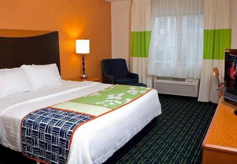 Fairfield Inn & Suites Youngstown Boardman Poland Zimmer foto